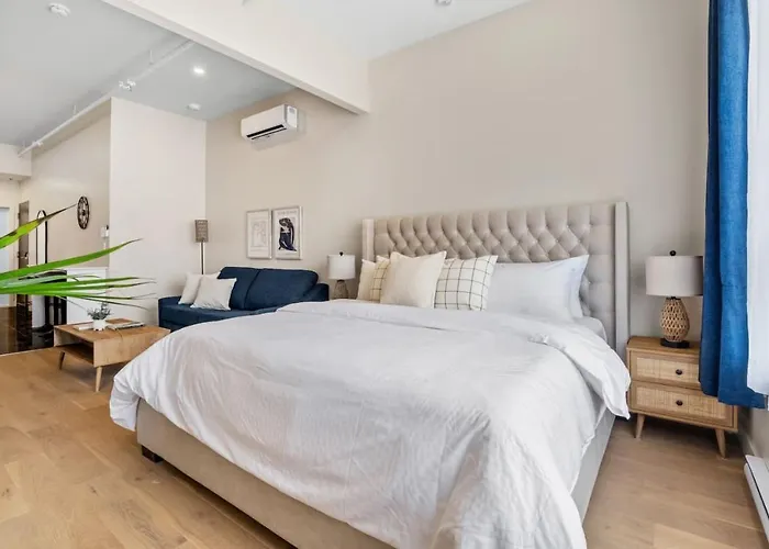 Downtown King Suite